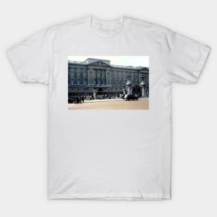 Vintage Buckingham Palace T-Shirt